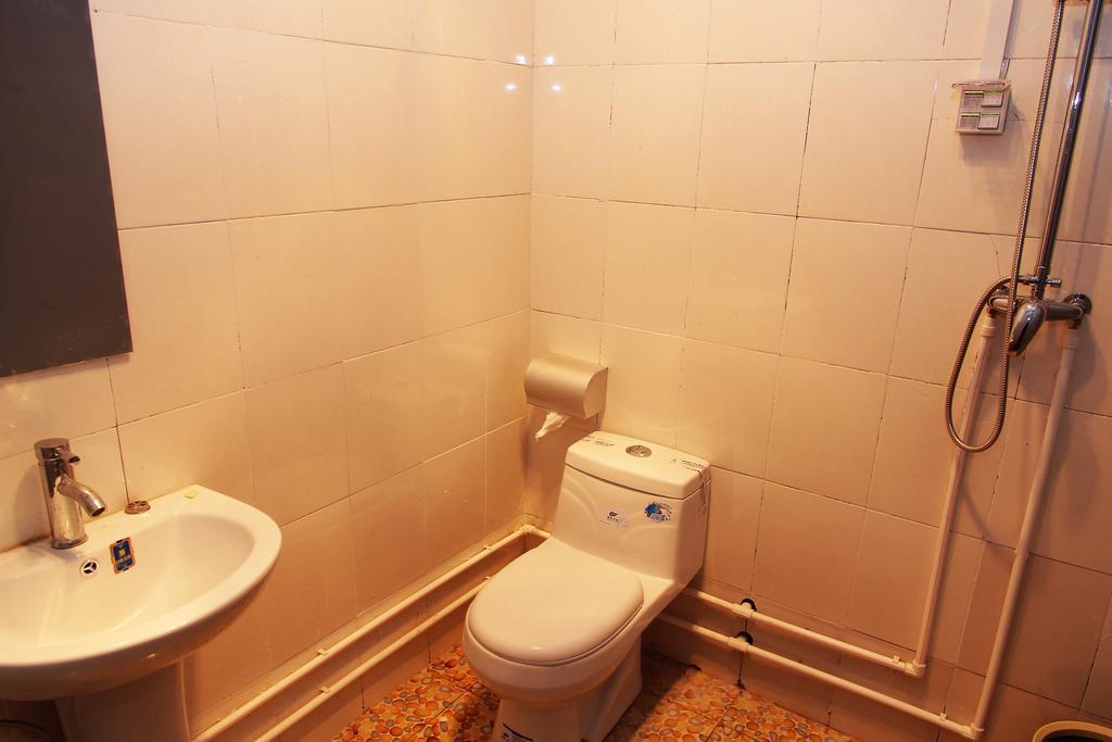 798 International Youth Hostel Jinan Cameră foto